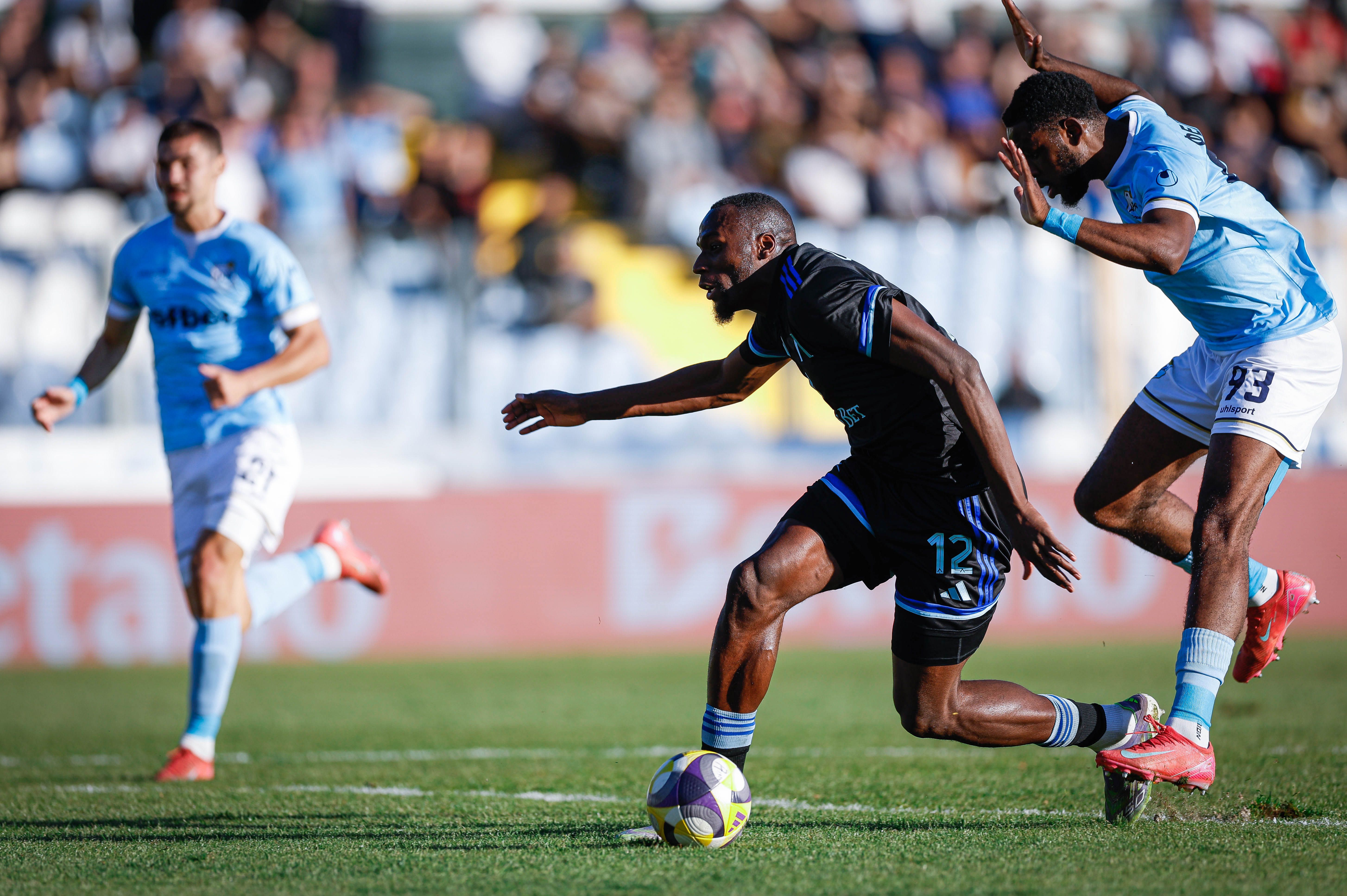 Мустафа Сангаре, Левски