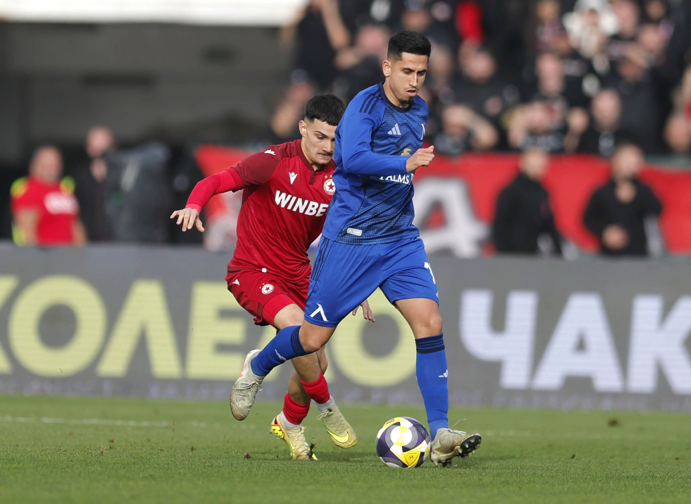 Асен Митков, Левски