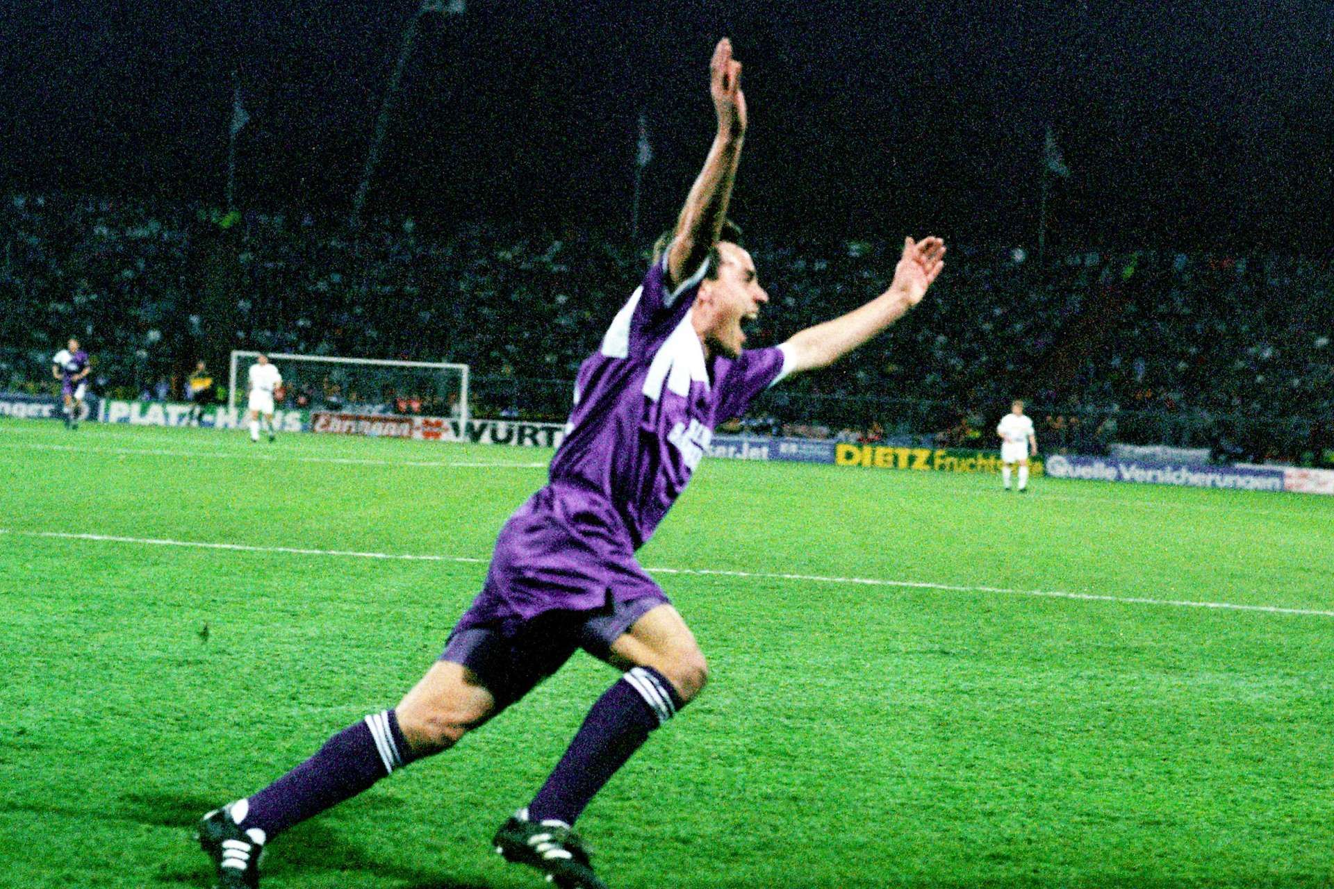 Salzburg vs Karlsruhe.jpg