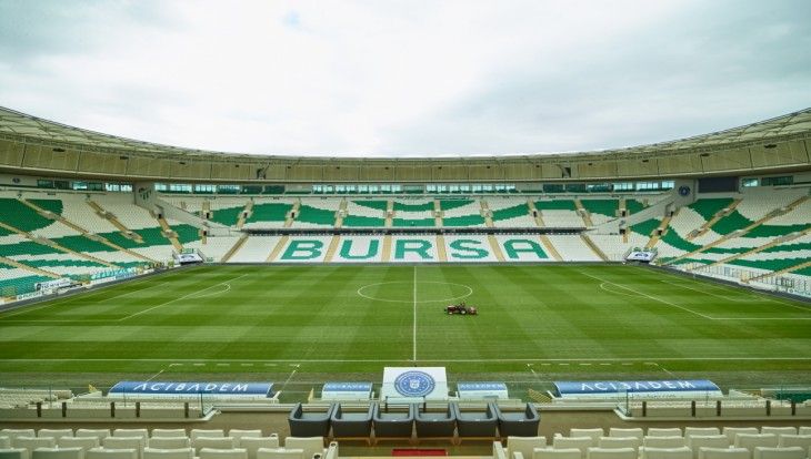 Тимсах Арена